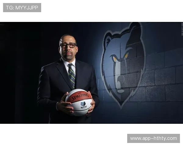 德甲录像回放成球迷新宠，解码球队阵型动态与空间利用