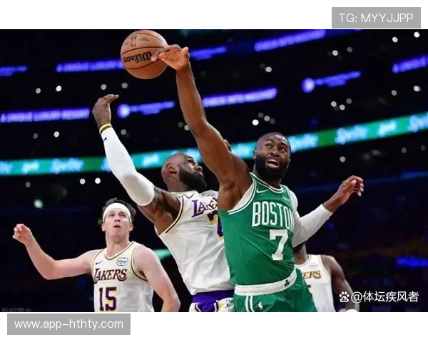 NBA常规赛：湖人主场89-111惨败凯尔特人，詹姆斯生涯总得分突破43000分