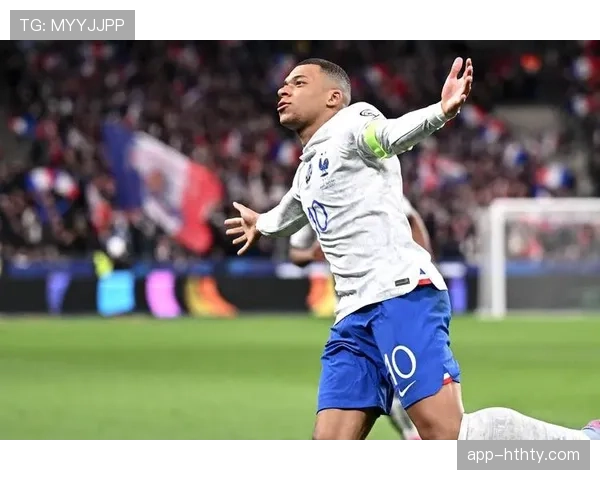 皇马防线伤病危机深度解析:卡瓦哈尔赛季报销,阿拉巴确认离队,右路攻防枢纽瘫痪 皇马防线伤病危机深度解析:卡瓦哈尔赛季报销,阿拉巴确认离队,右路攻防枢纽瘫痪